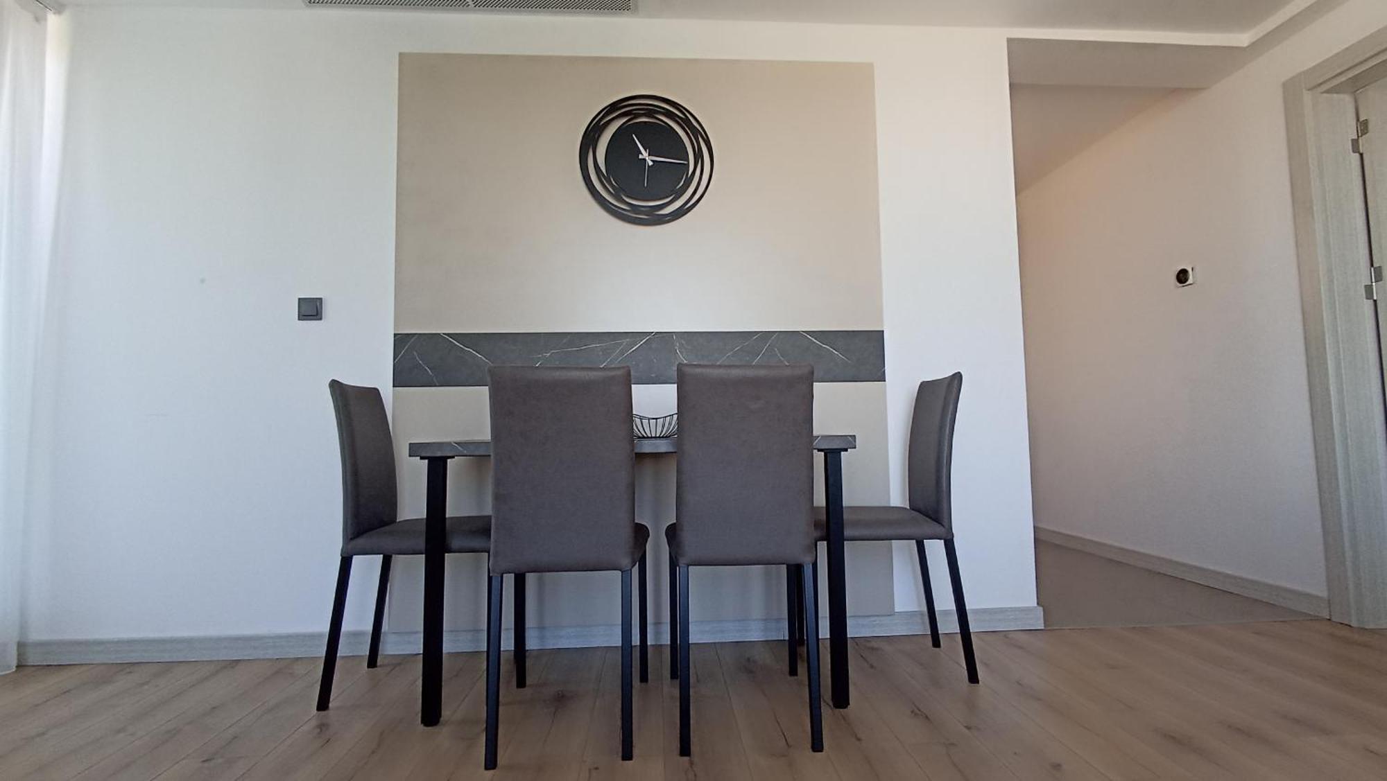 19Th & 18Th Floor Secure Apartments With Pool & Fitness & Parking Included In Price Skopje Exterior photo