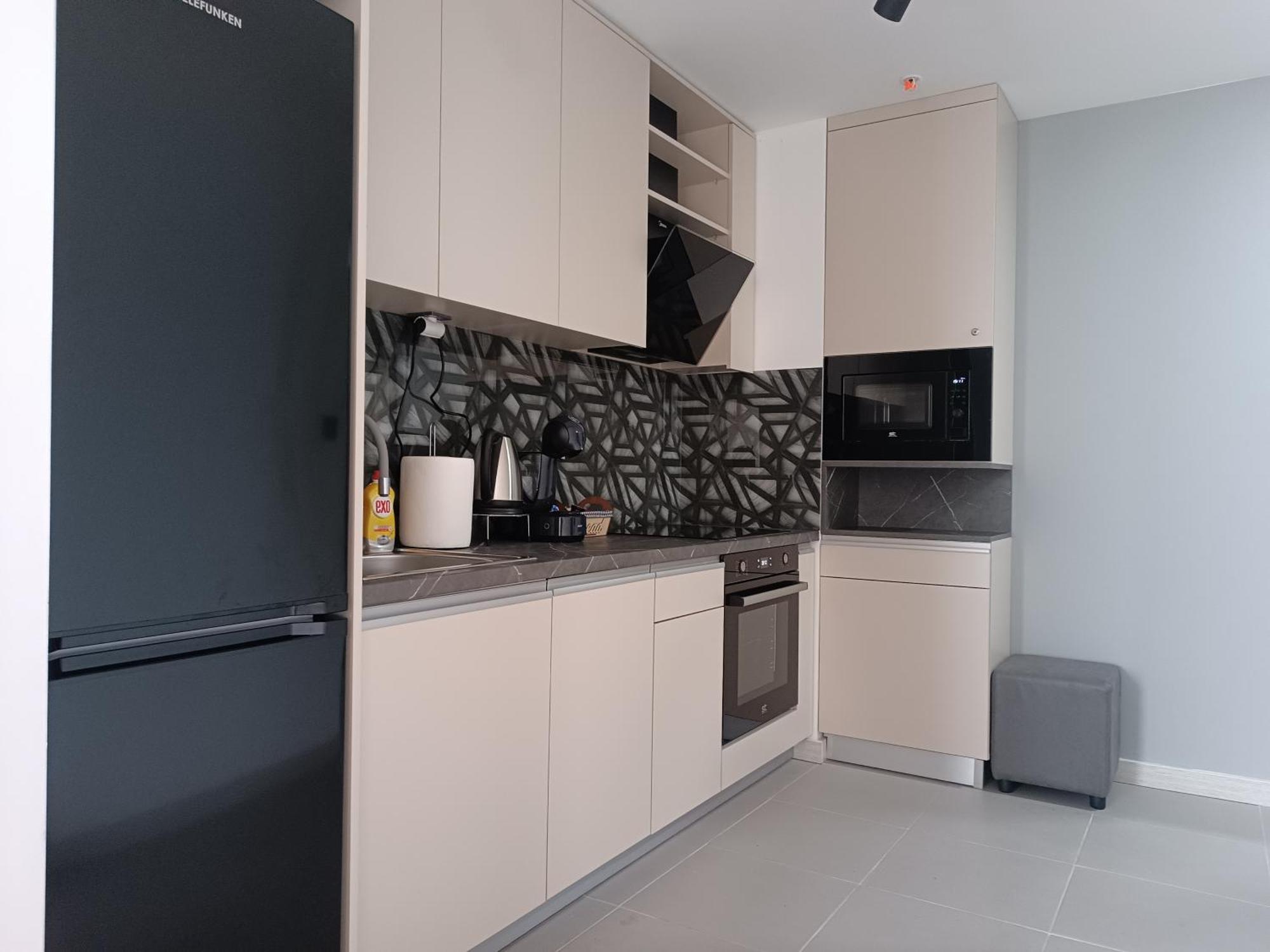 19Th & 18Th Floor Secure Apartments With Pool & Fitness & Parking Included In Price Skopje Exterior photo