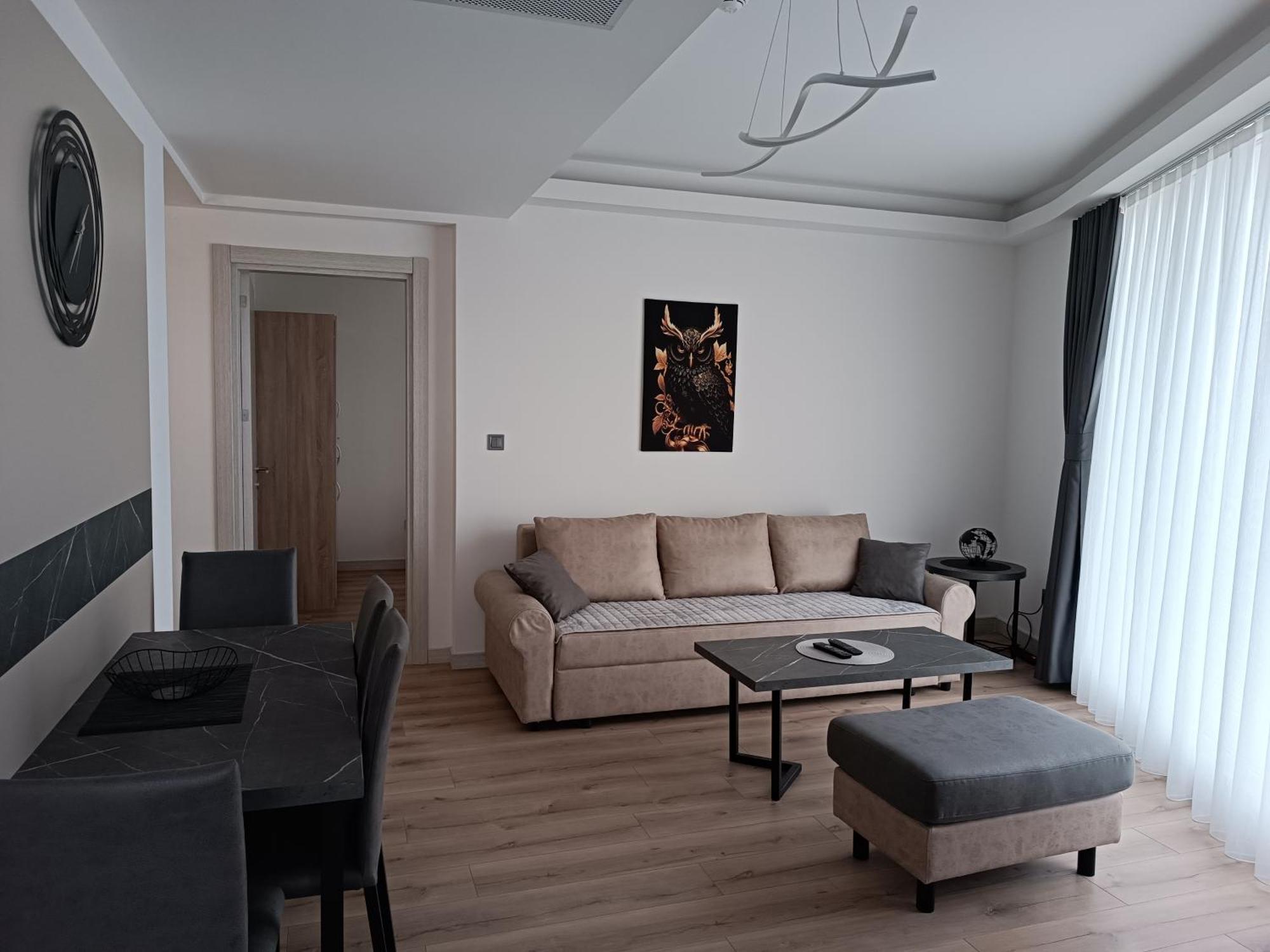 19Th & 18Th Floor Secure Apartments With Pool & Fitness & Parking Included In Price Skopje Exterior photo
