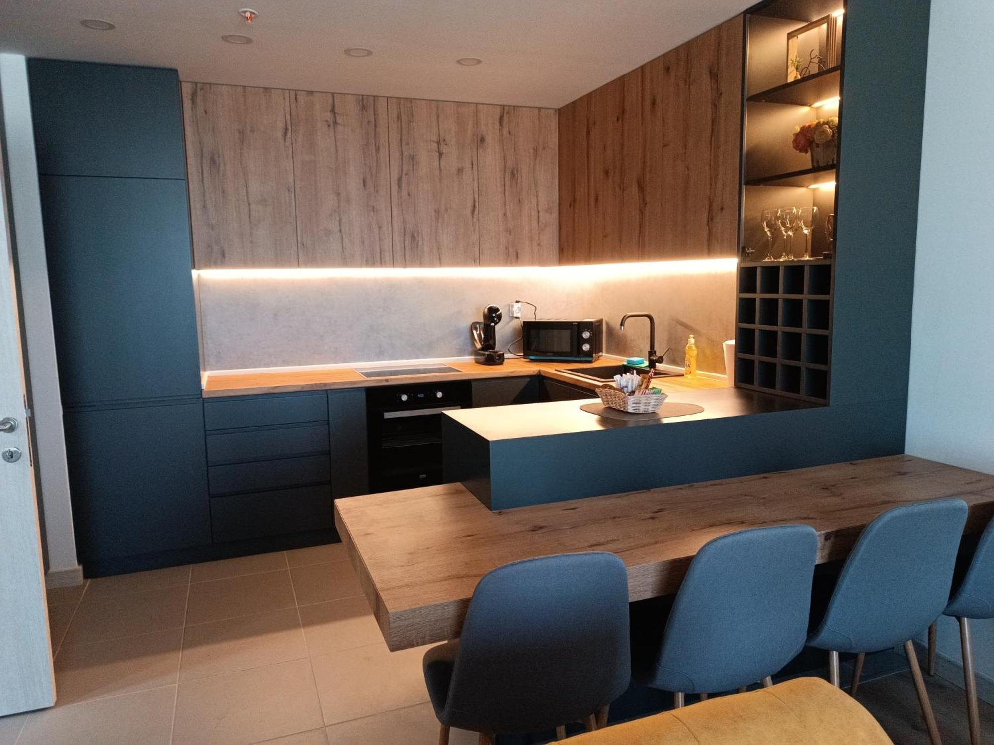 19Th & 18Th Floor Secure Apartments With Pool & Fitness & Parking Included In Price Skopje Exterior photo